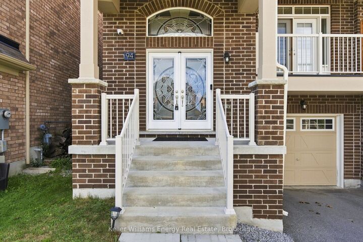 Property Photo: 94 Elephant Hill Drive ON L1C 0V8