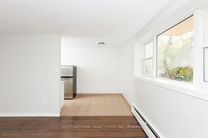 Property Photo:  93 High Street 204  ON N6C 4J8 