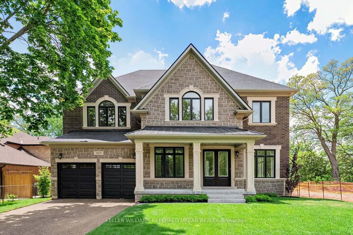 Property Photo: 1429 Dundas Crescent ON L5C 1E8