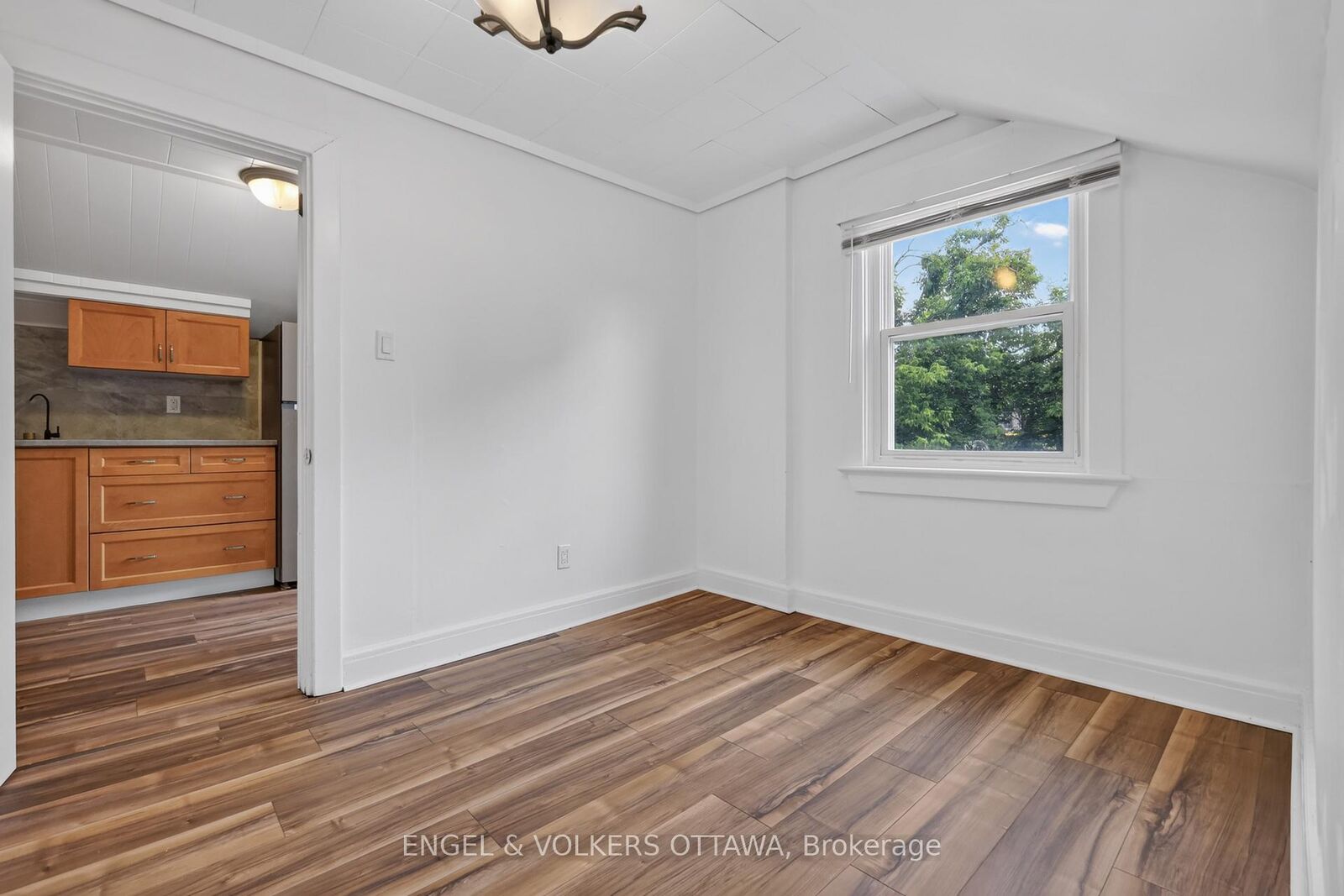 Property Photo:  267 Granville Street  ON K1L 6Z3 