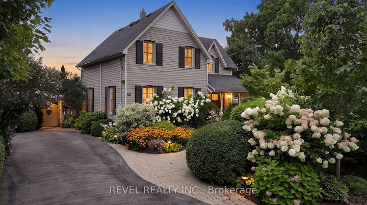 22 Mary Street — photo 1