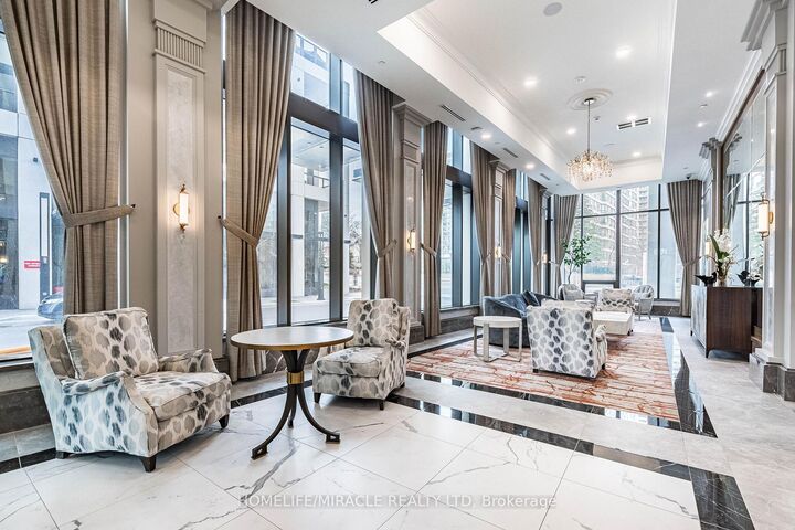 Property Photo: 30 Elm Drive 3802 ON L5B 0N6