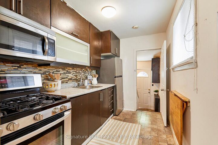19 Kenworthy Avenue — photo 1