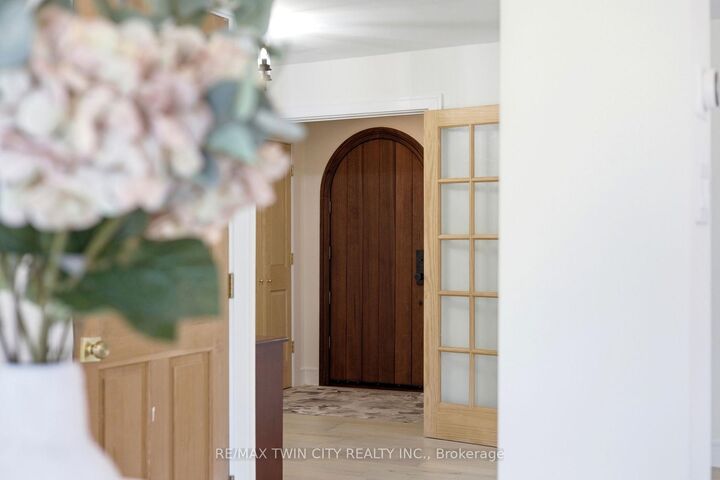 Property Photo: 416 Clairbrook Crescent ON N2L 5V7