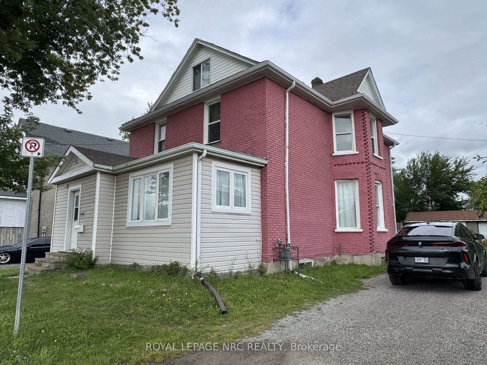 Property Photo: 4148 Victoria Avenue ON L2E 4B4