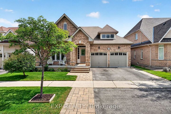 Property Photo: 17 Wyndham Circle ON L0E 1R0