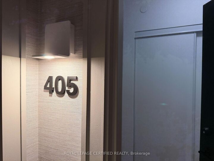 Property Photo:  556 Marlee Avenue 405  ON M6B 0B1 