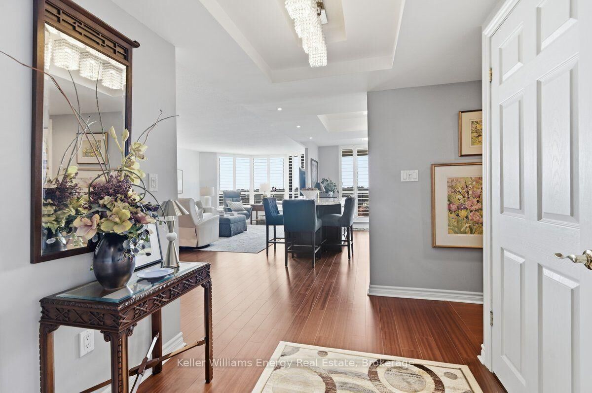 Property Photo: 700 Wilson Road N 806 ON L1G 7T5