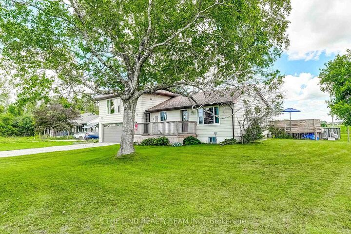 Property Photo:  19505 Bathurst Street  ON L3Y 4V9 