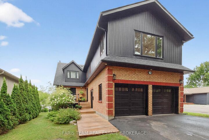 238 Robins Point Road — photo 1