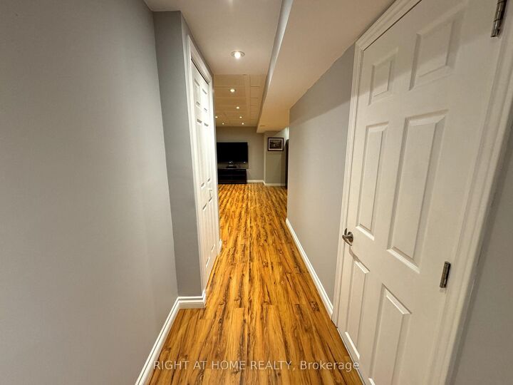 Property Photo:  4808 Lighthouse Court Bsmt  ON L5R 0A4 