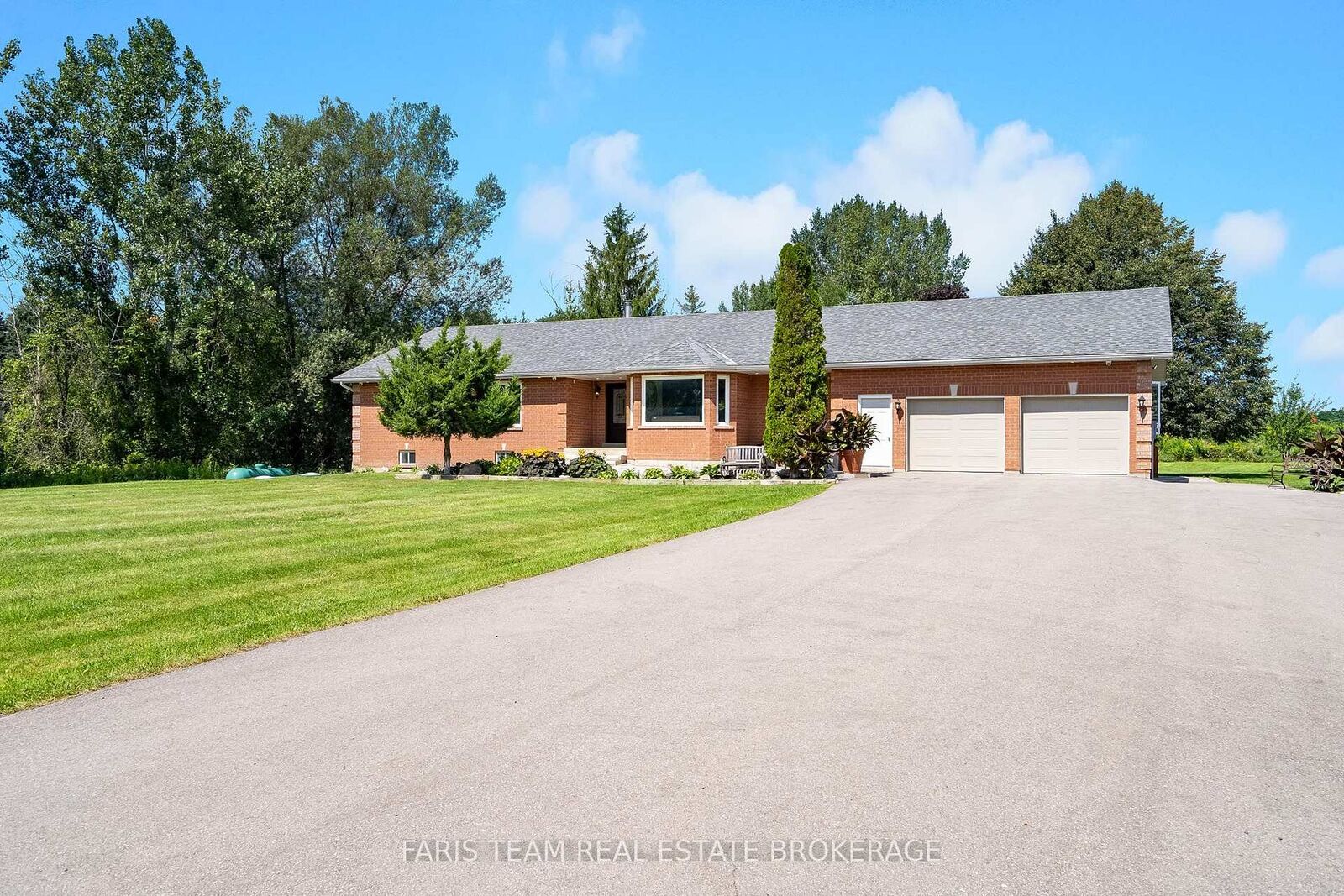 Property Photo: 5584 6th Line ON L0G 1W0