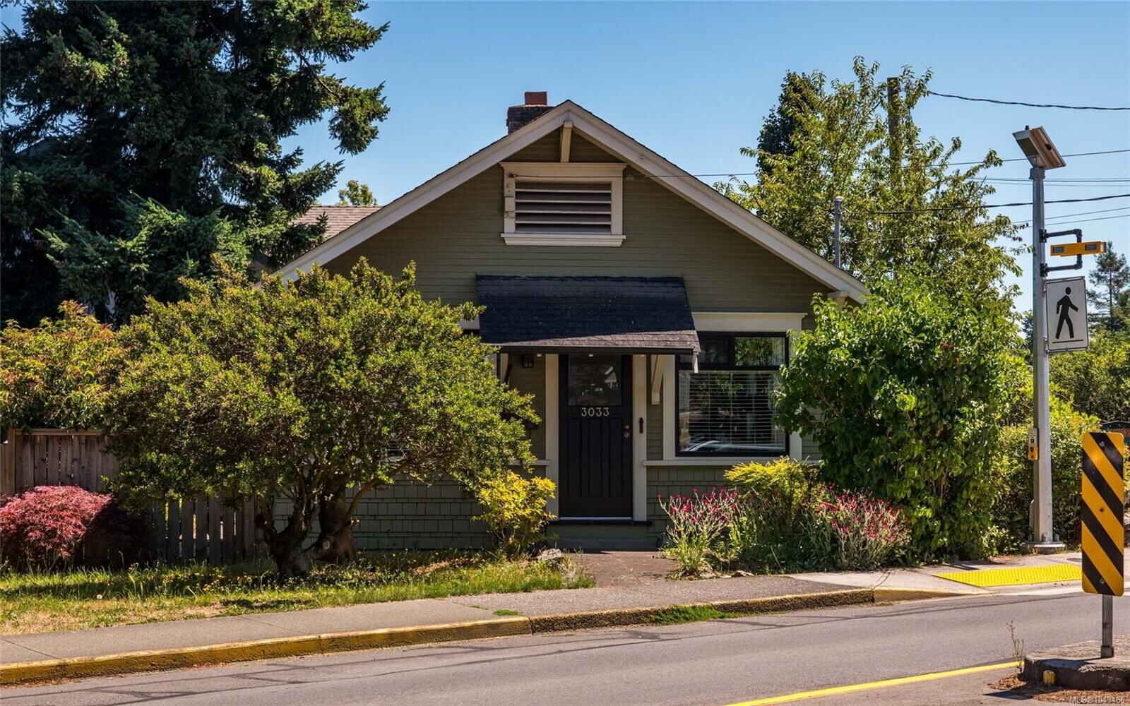 Property Photo: 3033 Cedar Hill Rd BC V8T 3J2