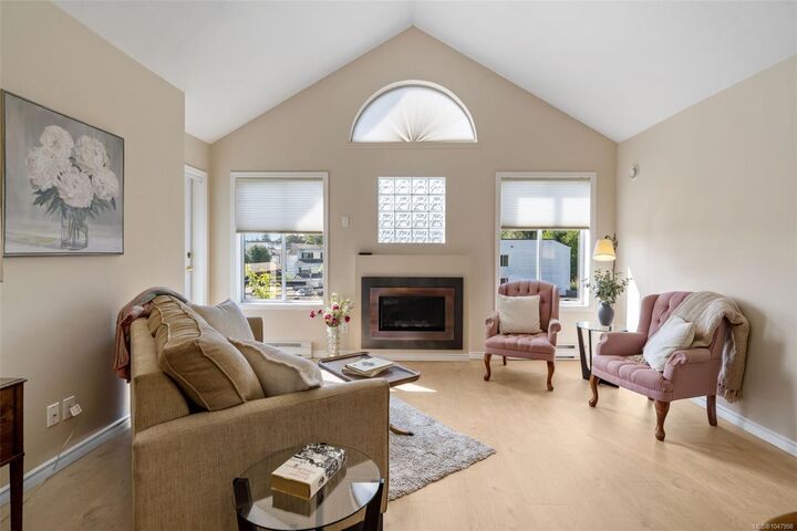 Property Photo:  275 First St #403  BC V9L 1R3 