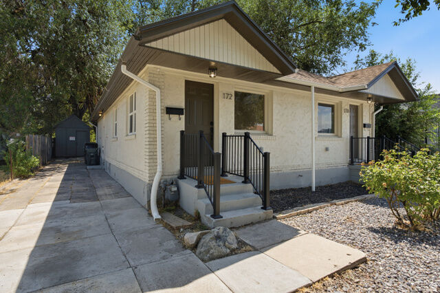 Property Photo:  170 E Wentworth Ave  UT 84115 
