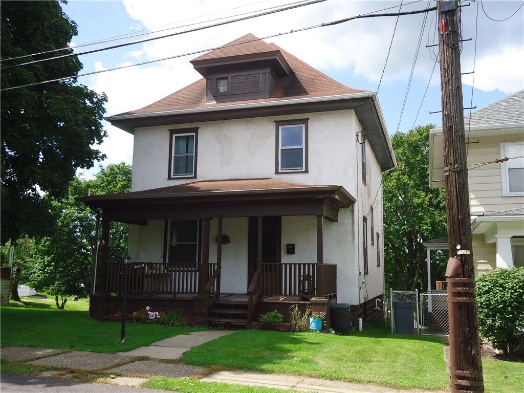 Property Photo:  707 North Franklin Street  PA 15301 