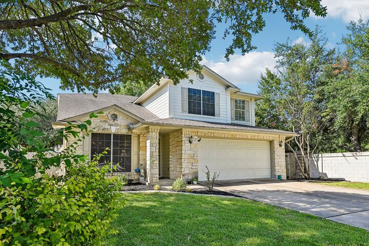 Property Photo:  713 Johnny Bench  TX 78665 