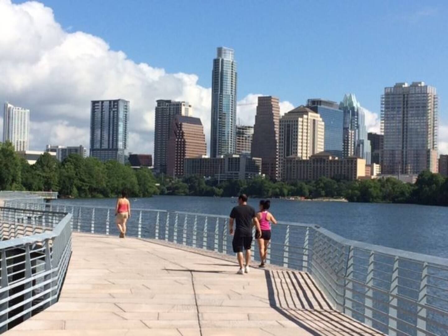 Property Photo:  1818 S Lakeshore Boulevard 37  TX 78741 