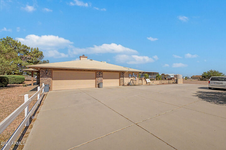 Property Photo: 20537 W Gordon Way AZ 85361