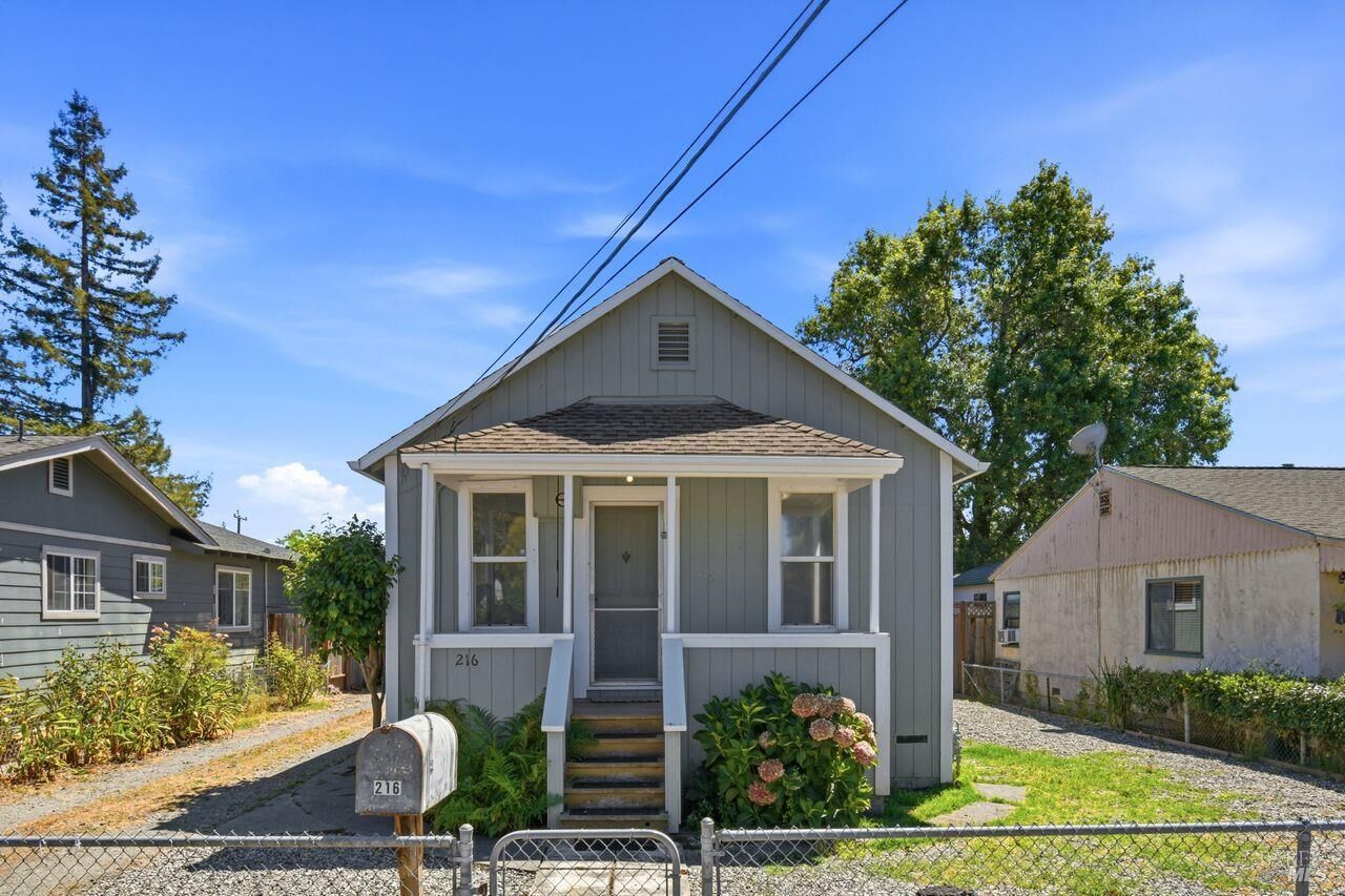 Property Photo: 216 Theresa Street CA 95407