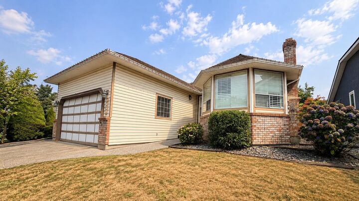 Property Photo: 6470 179A Street BC V3S 7J9