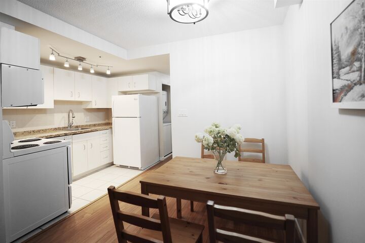 Property Photo: 555 Jervis Street 807 BC V6E 4N1