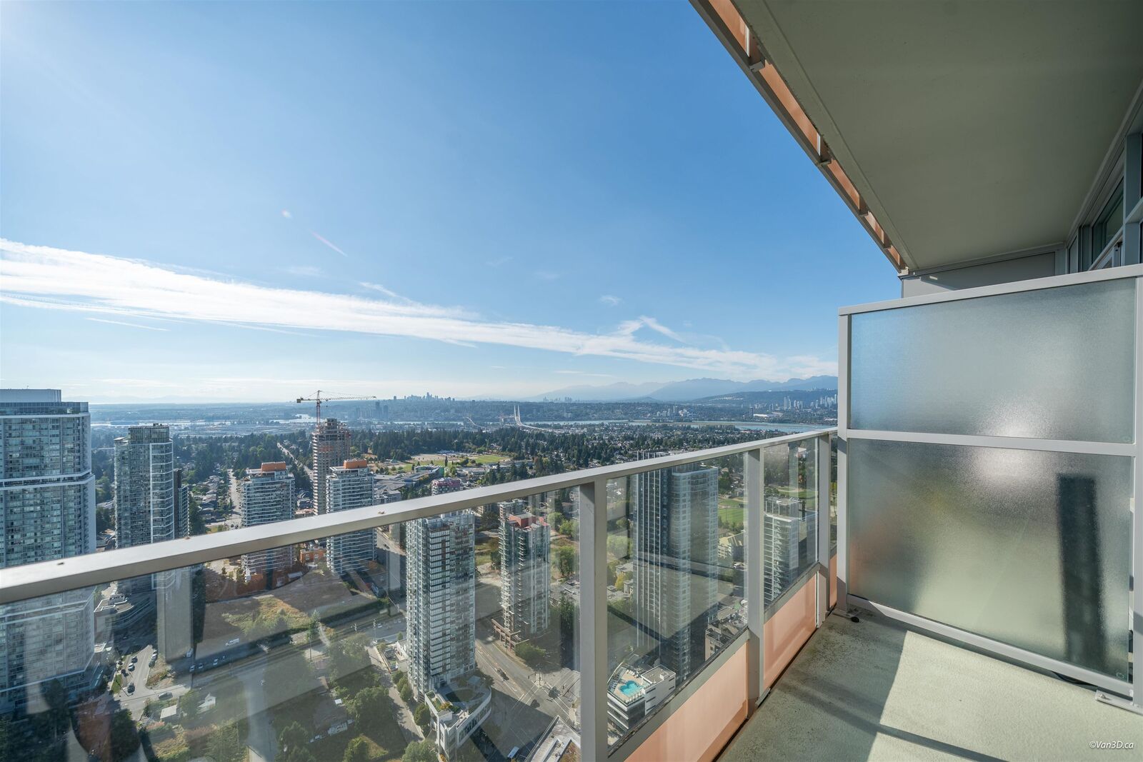 Property Photo: 13495 Central Avenue 4807 BC V3T 0K2