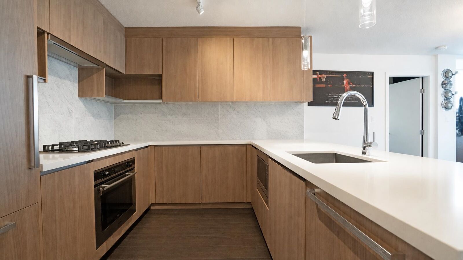 Property Photo: 13750 100 Avenue 3706 BC V3T 0L3