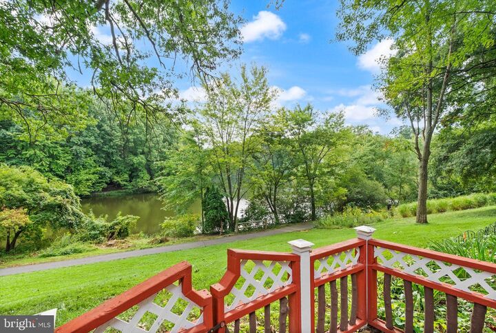 Property Photo:  9507 Burdett Road  VA 22015 