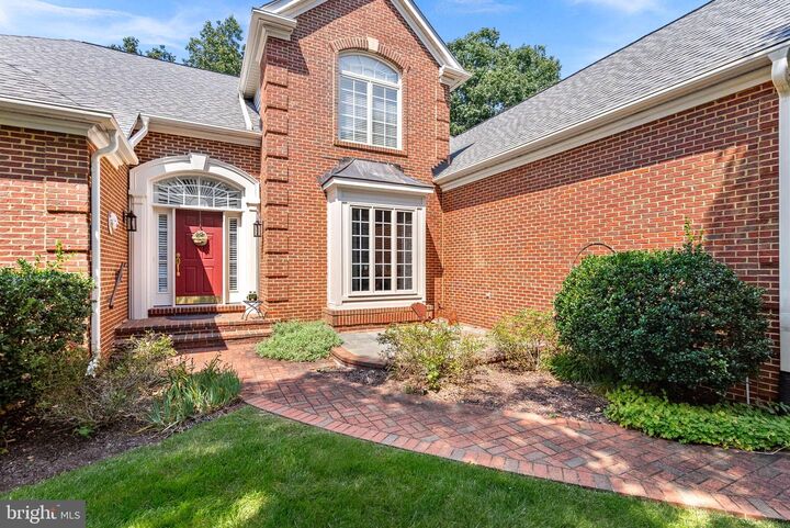 Property Photo:  18403 Kingsmill Street  VA 20176 