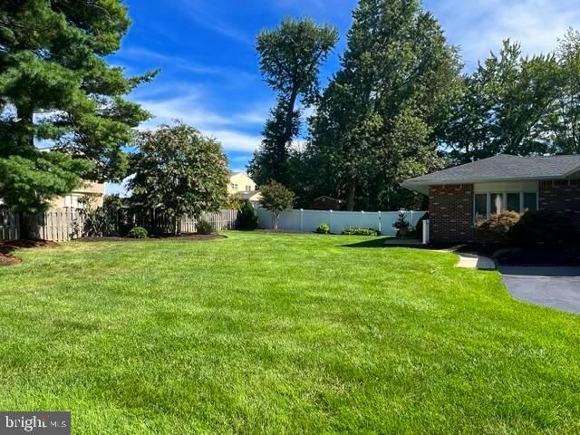 Property Photo:  64 Wolfpack Road  NJ 08619 