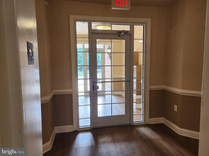 Property Photo:  2805 Forest Run Drive 2-205  MD 20747 