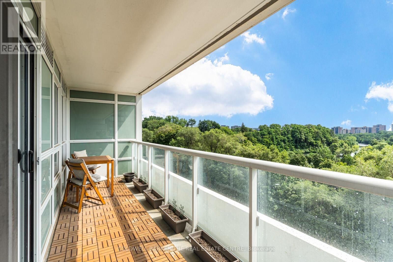 Property Photo:  10 Wilby Crescent 412  ON M9N 0B6 