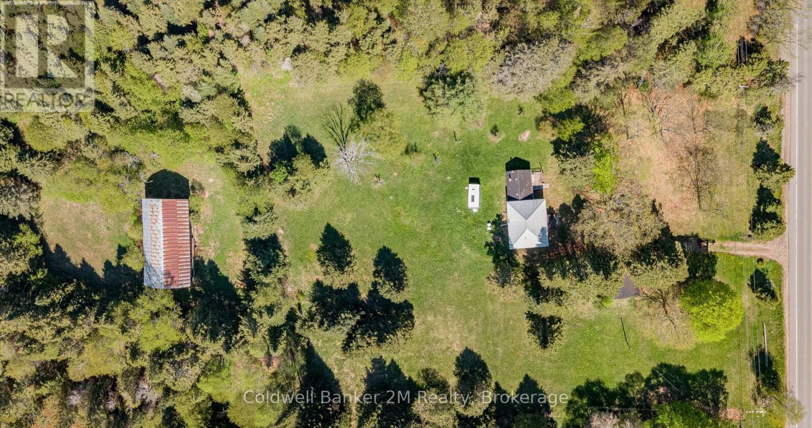 Property Photo:  18917 Highway 118  ON K0L 2Y0 