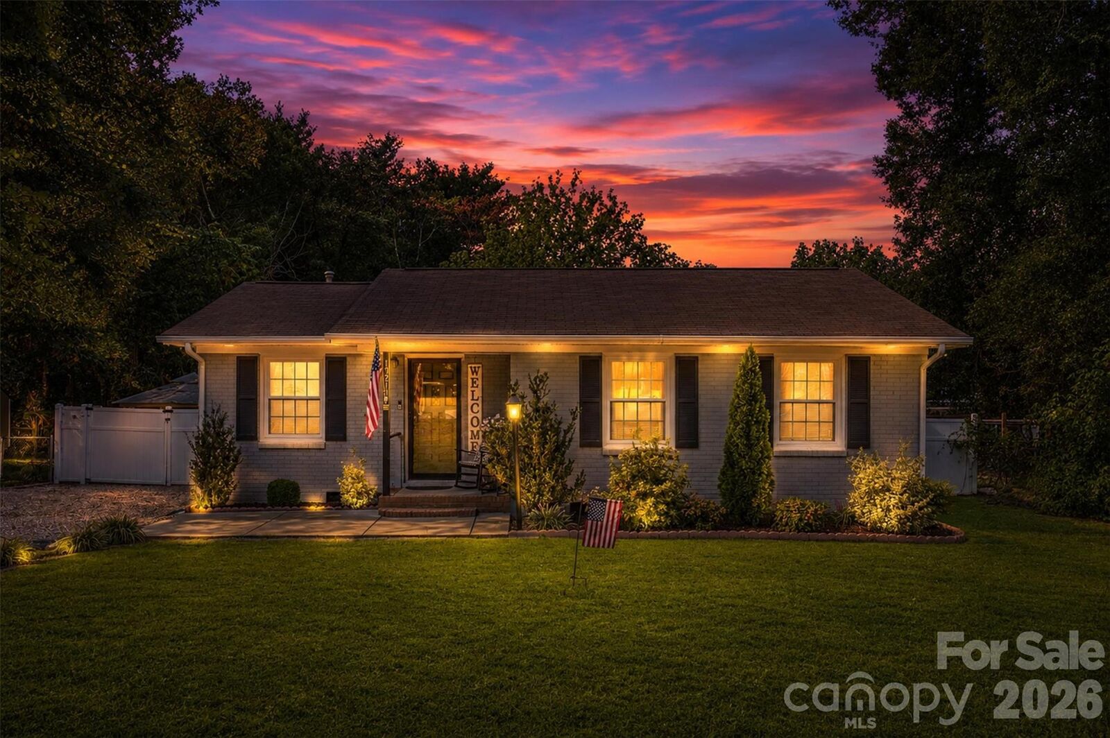 Property Photo:  19213 Carter Circle  NC 28031 