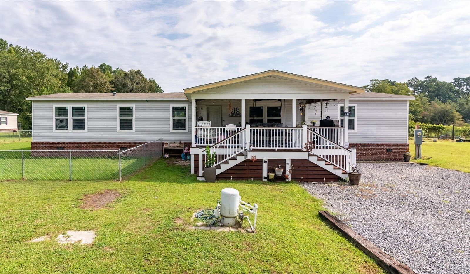 Property Photo:  749 Coral Acres Drive  SC 29461 