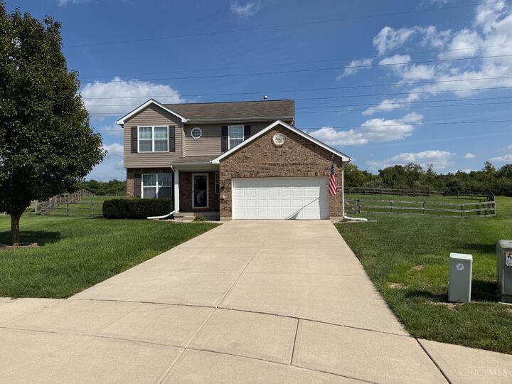 Property Photo:  121 Ascot Glen Drive  OH 45005 