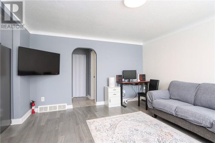 Property Photo:  17 Landsend Street  ON P3C 1B9 