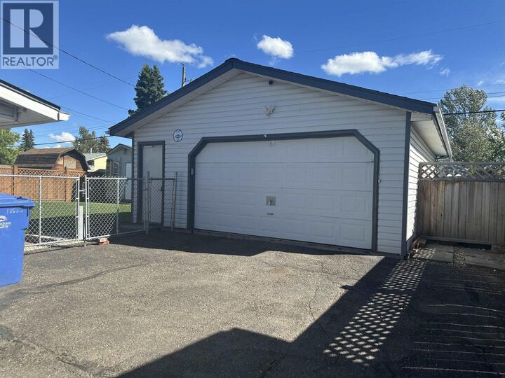 Property Photo: 9419 106 Avenue BC V1J 5L4