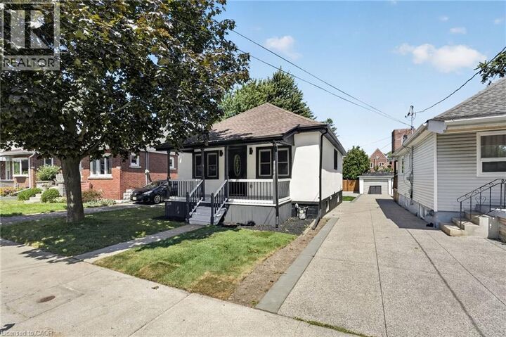 Property Photo: 43 East Brucedale Avenue East ON L9A 1N1