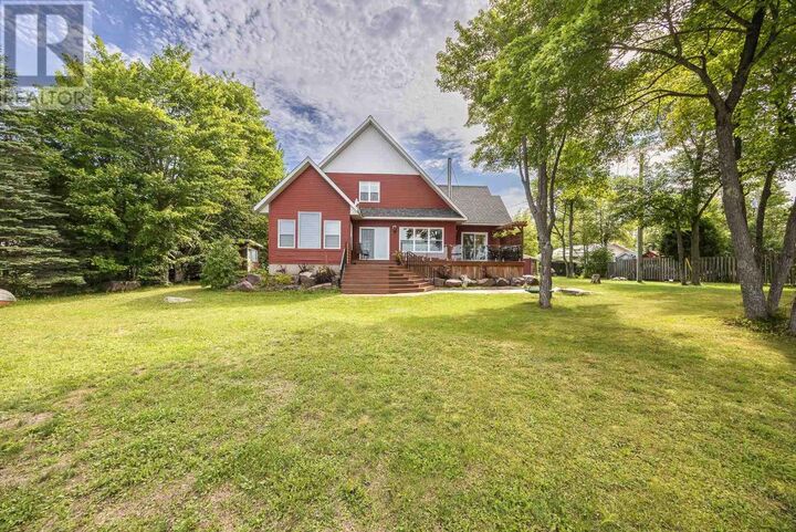 Property Photo:  19 Finn's Bay Rd S  ON P6A 5K9 