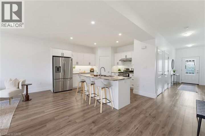 Property Photo:  741 Hollinger Avenue South  ON N4W 0J3 