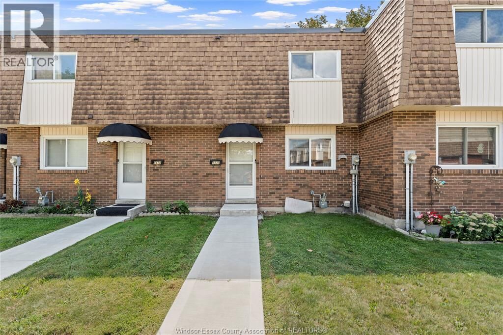 Property Photo:  5430 Lassaline  ON N8T 1A8 