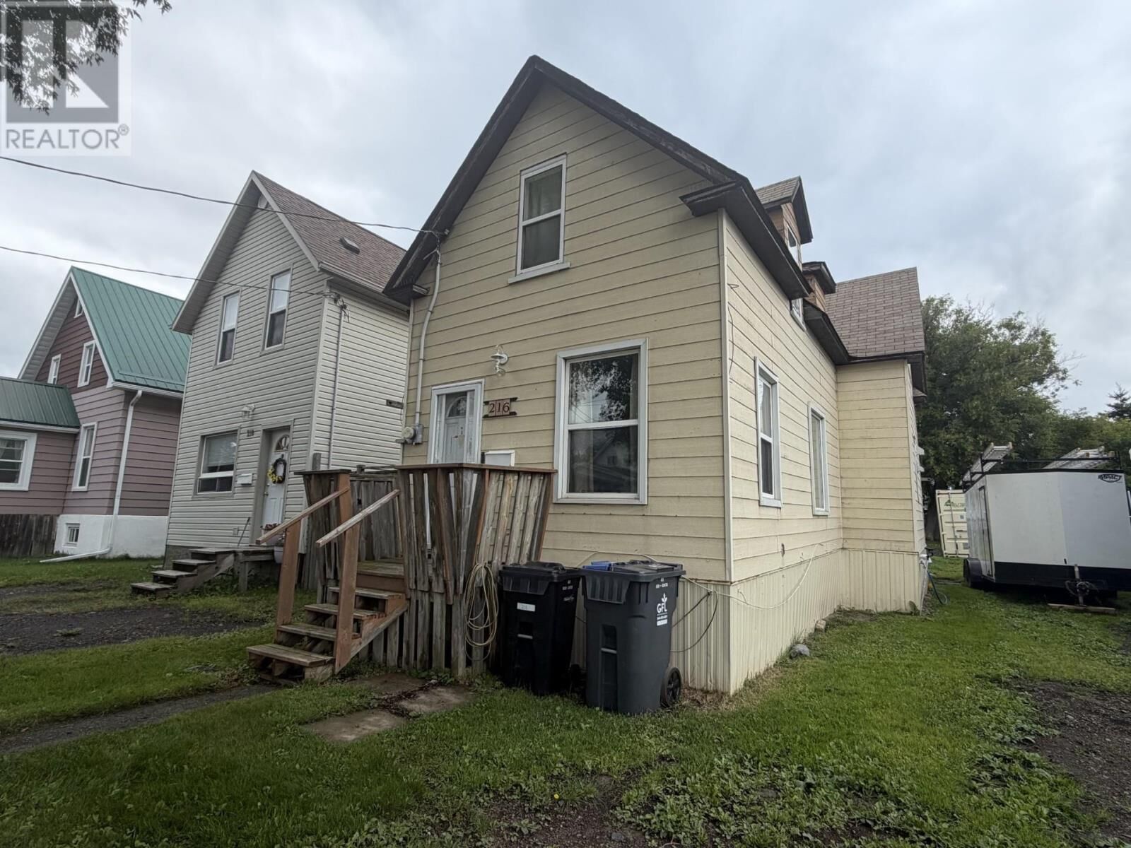 Property Photo: 216 McIntyre St ON P7A 3B2