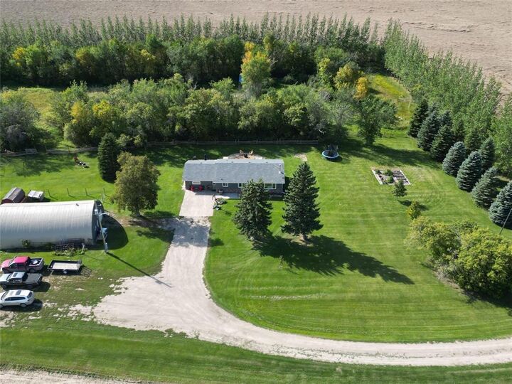 Property Photo: 99084 10N Road MB R0K 1G0