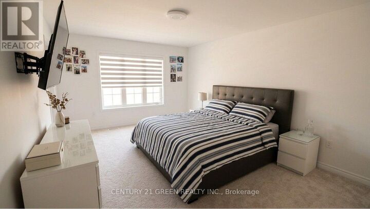 Property Photo: 1549 Cranberry Crescent ON L9E 1P5