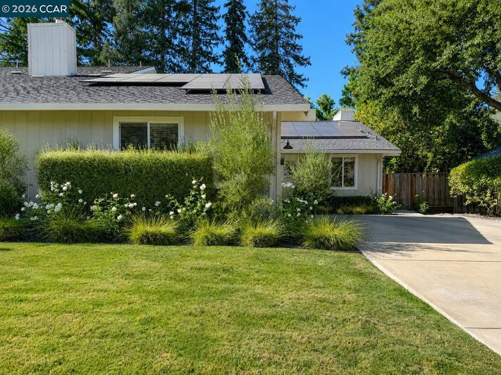 Property Photo:  593 Indian Home Rd  CA 94526 