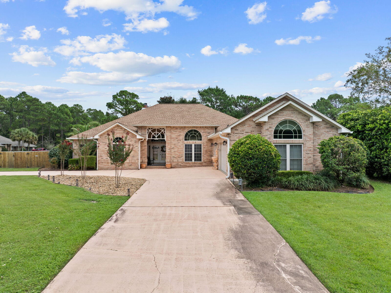 Property Photo:  2446 Knotty Pine Drive  FL 32566 