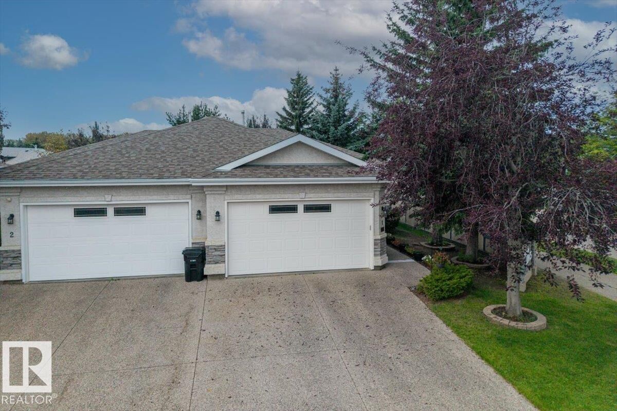 Property Photo: 1 Longview Place AB T7X 3Y5