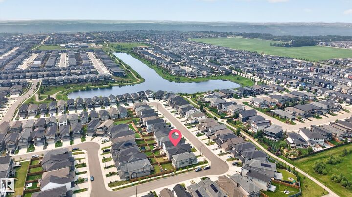 Property Photo: 4872 Kinney Road SW AB T6W 5G3